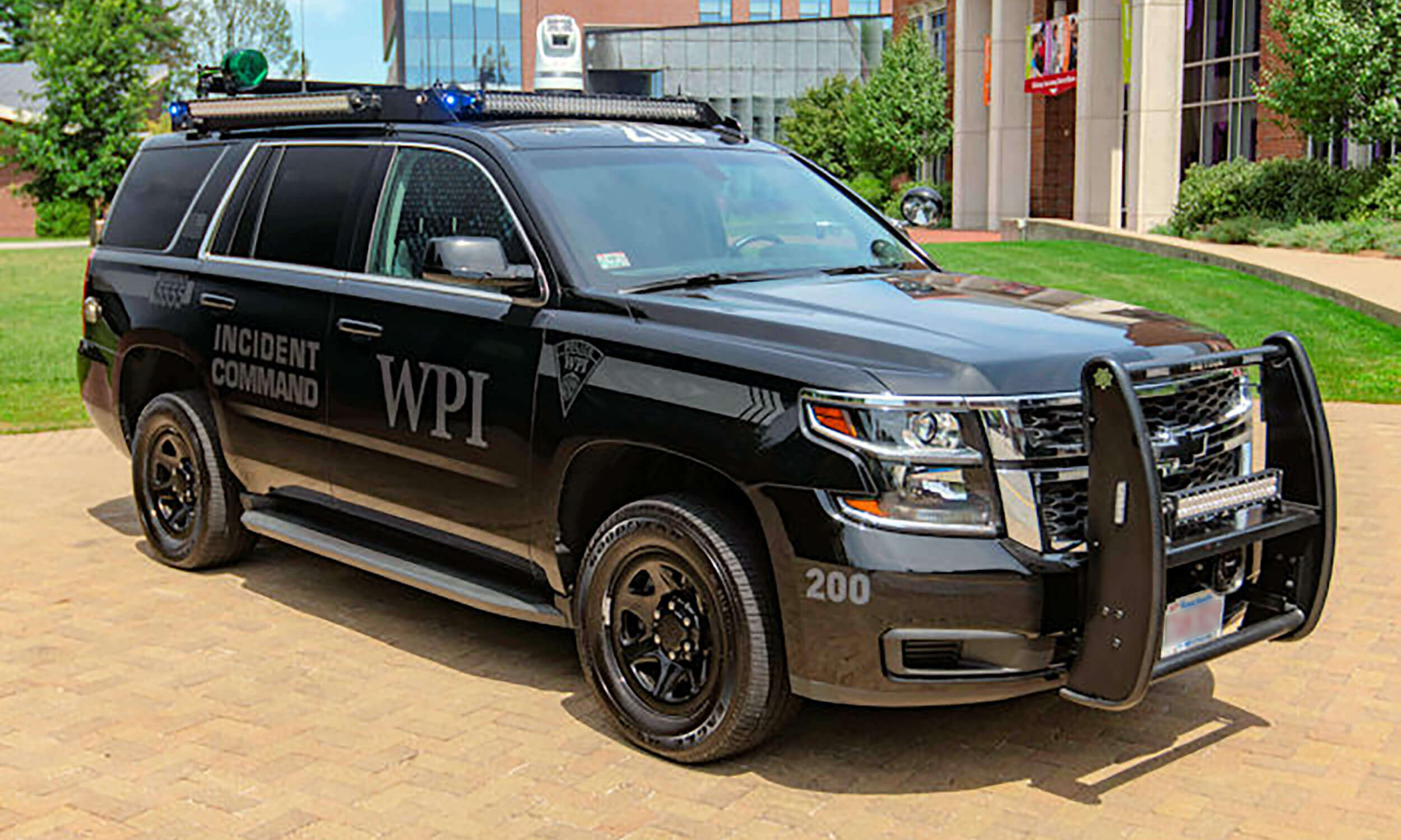 Mobile Emergency Operations Centers WPI Incident Command