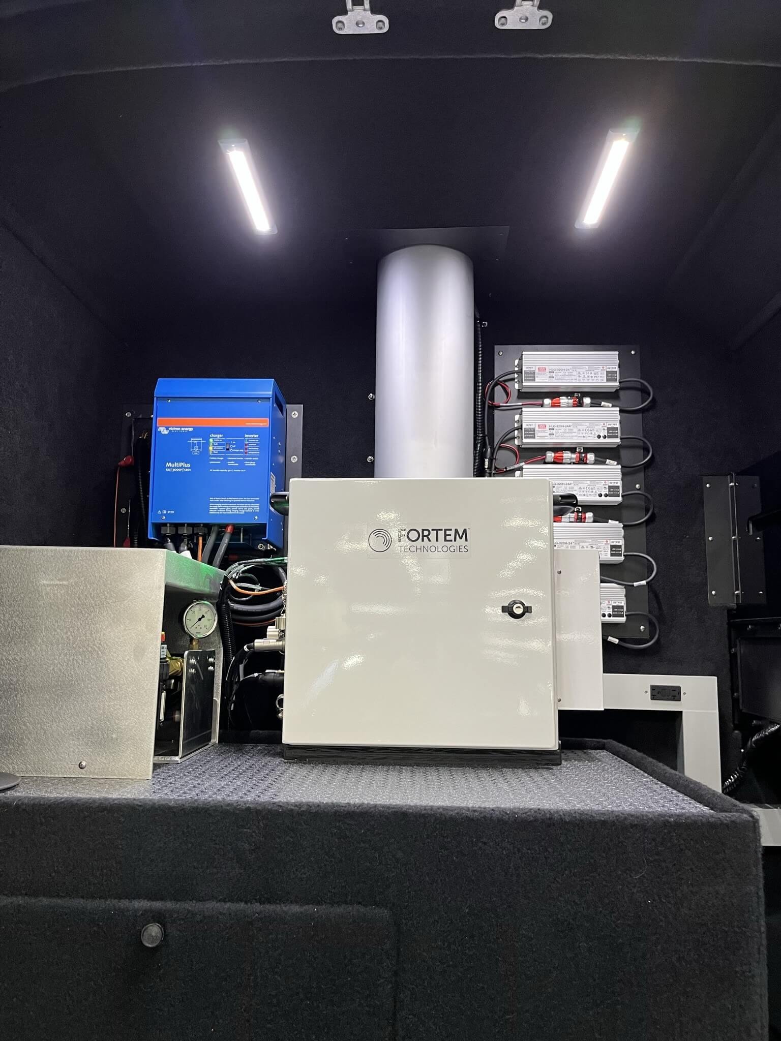 The interior support for the elevated mast-mounted sensor of a C-UAS vehicle